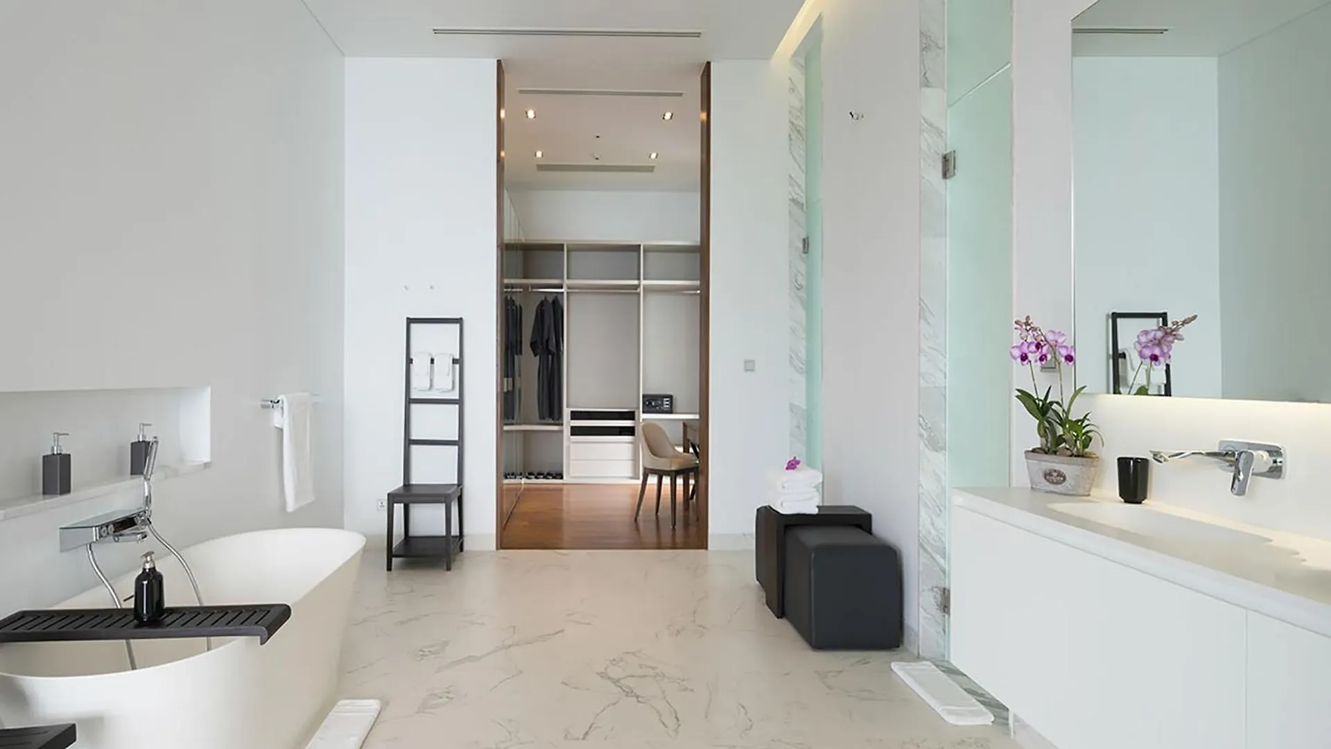 Malaiwana Residences شاطئ ناي ثون فيلة